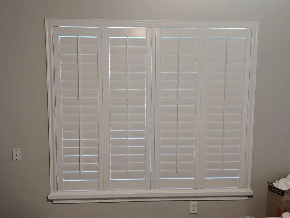 white islander series window shutter